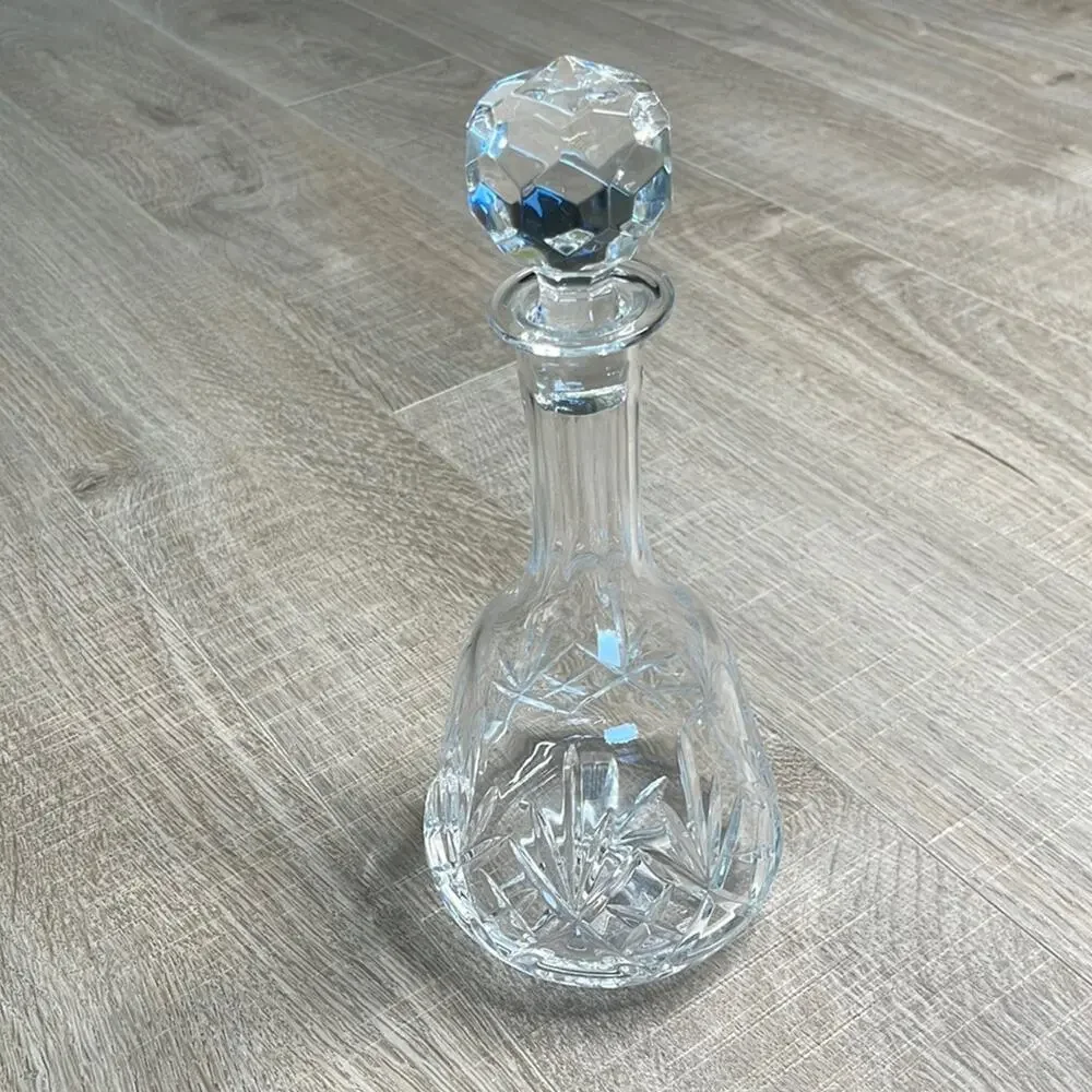 ILLUSIONS Handcut Handblown Samobor Crystal  Decanter Yugoslavia 11.5